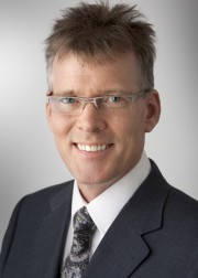 Dr Roger Perkins (Gynaecologist)