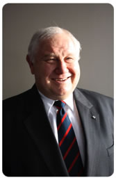 Dr Michael Steiner (Ophthalmologist)