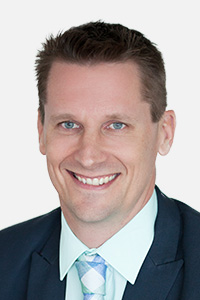 Dr Matt Macbeth (Gynaecologist)