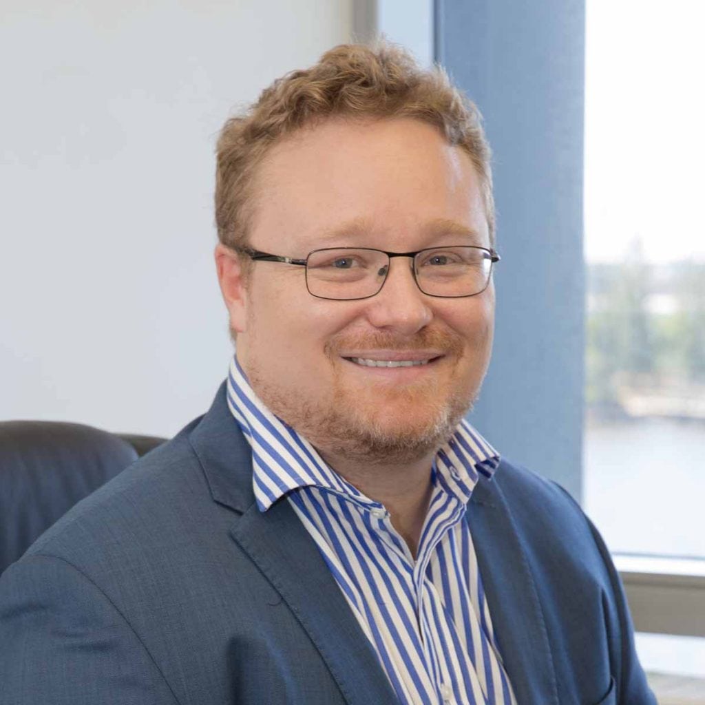 Dr Ryan Livingston (Plastic and Reconstructive Surgeon) Healthpages.wiki