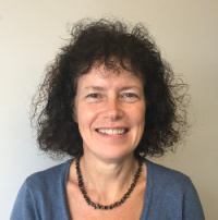 Dr Karen Taylor (Radiation Oncologist)