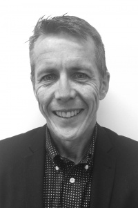 Dr Peter Peters (Dermatologist)