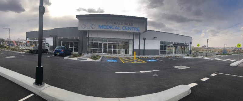File:Emerald Hills Medical Centre.jpg