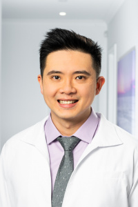 Dr Fong Yong (Dentist)