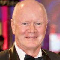 Dr Andries De Villiers (Orthopaedic Surgeon)