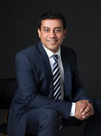 Dr Ashish Gupta (Orthopaedic Surgeon)