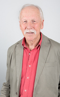 Dr Terry Farquharson (Sport and Exercise Medicine Specialist)