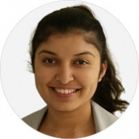 Dr Komal Shah (Dentist)