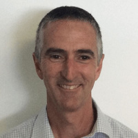 Dr Stuart Ross (Ophthalmologist)