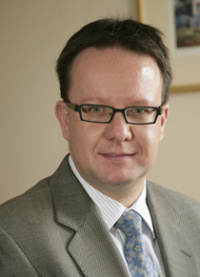 Dr Stephen Read (Neurologist)