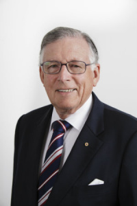 Dr Michael Cousins (Pain Medicine Specialist)