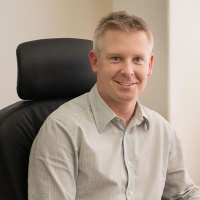 Dr Andrew Castley (Plastic and Reconstructive Surgeon)