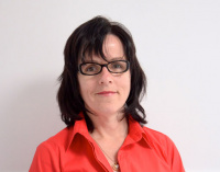 Dr Mary Norris (Gynaecologist)