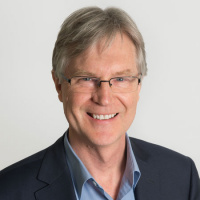 Dr Peter Woodland (Orthopaedic Surgeon)