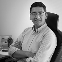 Mr Nitin Sharma (Plastic and Reconstructive Surgeon)