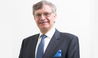 Dr Allan Kalus (Plastic and Reconstructive Surgeon)