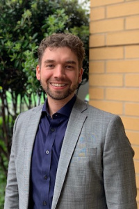 Dr Andrew Weiss (Pain Medicine Specialist)