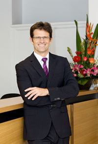 Dr David Mckeag (Ophthalmologist)