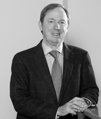 Dr Peter Nelmes (Gynaecologist)